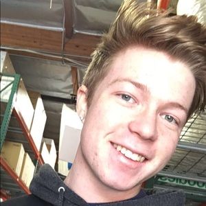 Meet your Posher, Cole